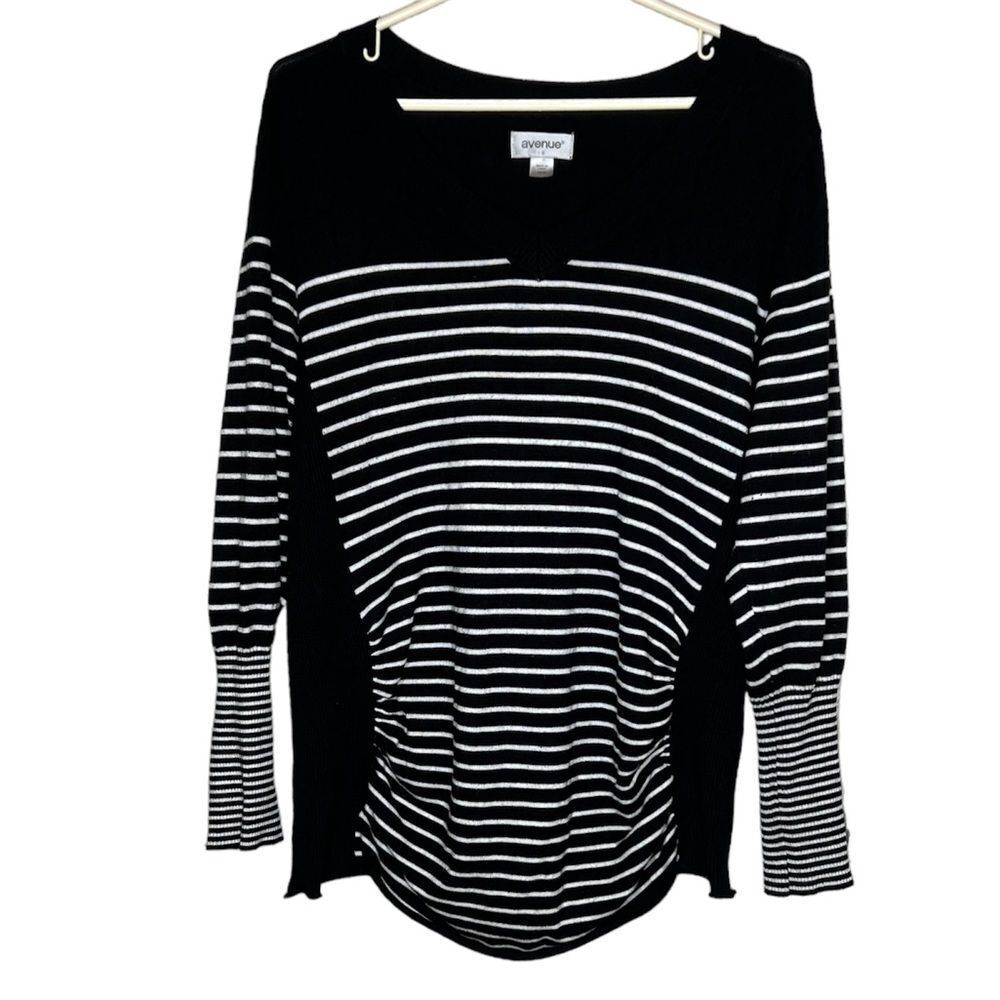 Avenue top size 18/20